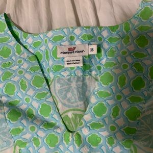 Vineyard Vines tunic